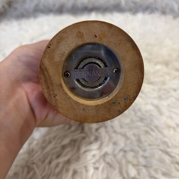 3 Vntg PC FERNANDA Wood 8” Pepper Grinder, Ceramic Asparagus Salt Pepper Shakers - Picture 4 of 10